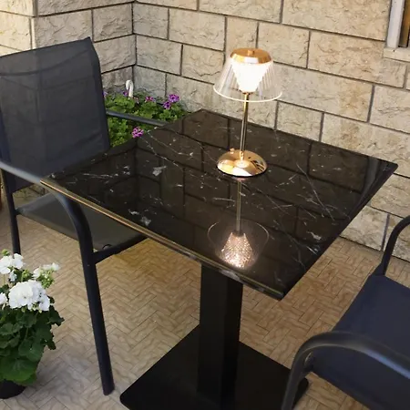 Apartament Diana *
