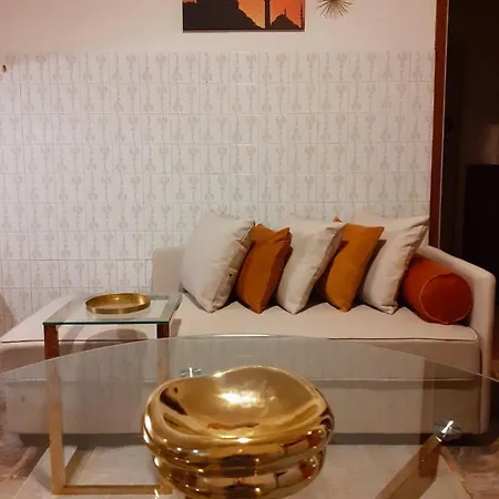 Diana Apartment *
